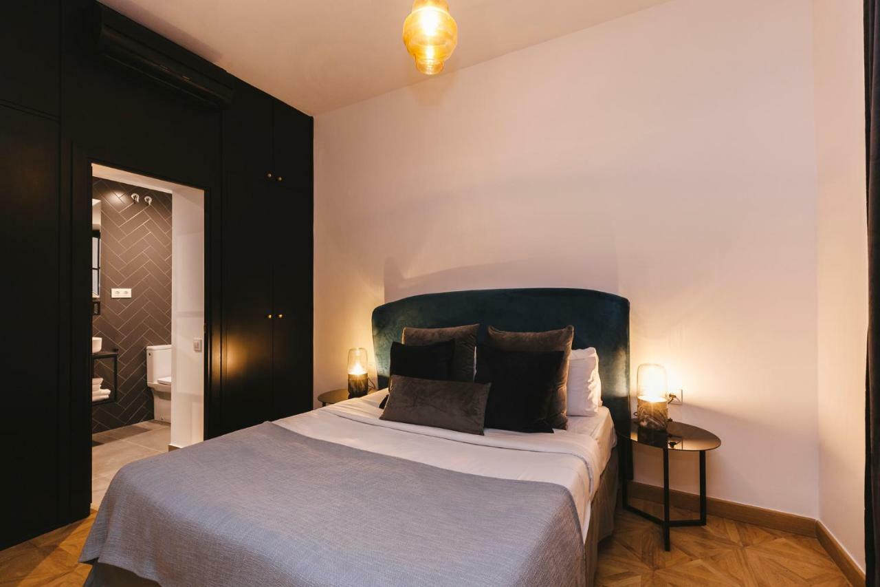Apartamento L'Escudellers By The Streets Barcelona Exterior foto